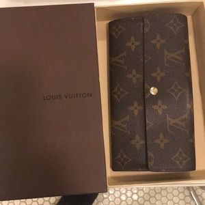 Louis Vuitton Wallet